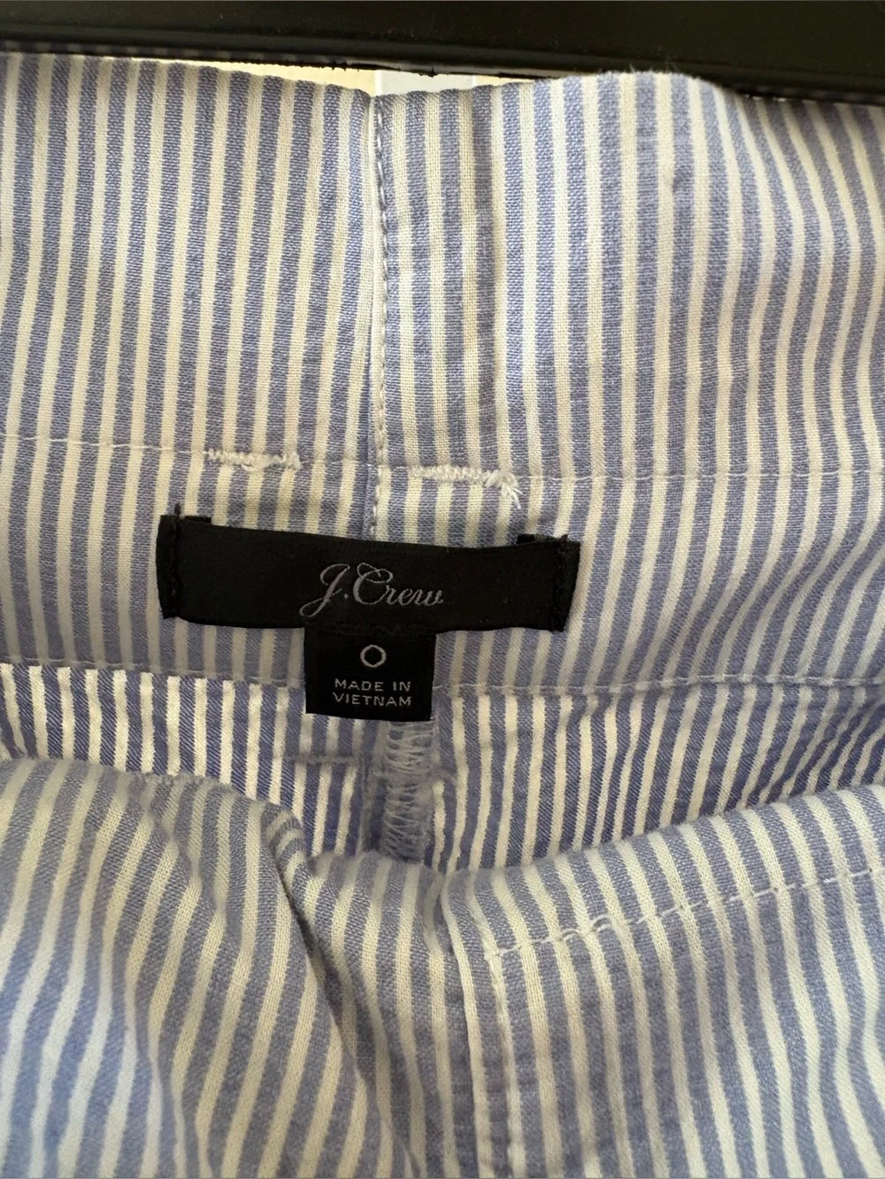 J. Crew Paper-bag Seersucker Stripes Shorts in Blue White - Size 0